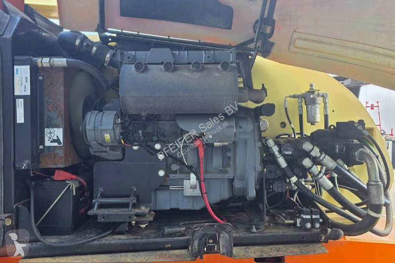 منصة تلسكوبية JLG 860SJ Diesel, 4x4 Drive,...