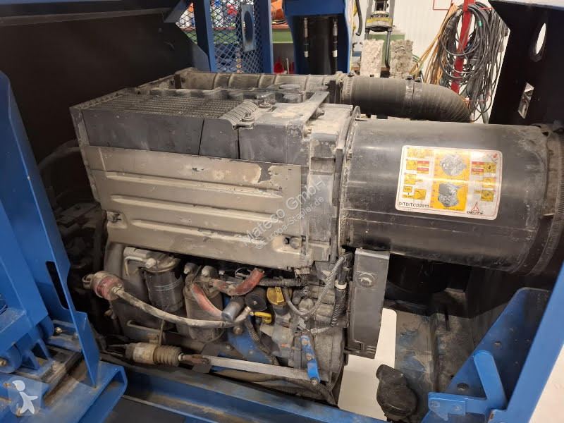 منصة تلسكوبية Genie GS4390