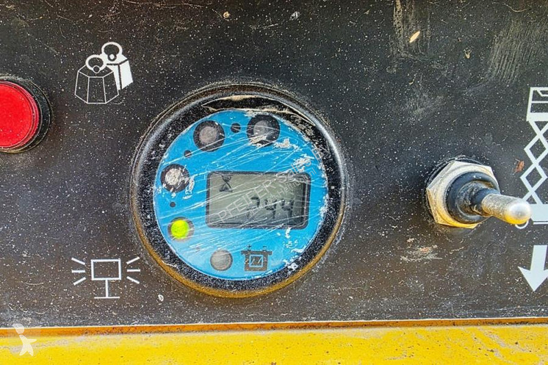 Vysokozdvižná plošina Haulotte Compact 10N...