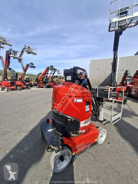 منصة تلسكوبية Manitou 100 VJR