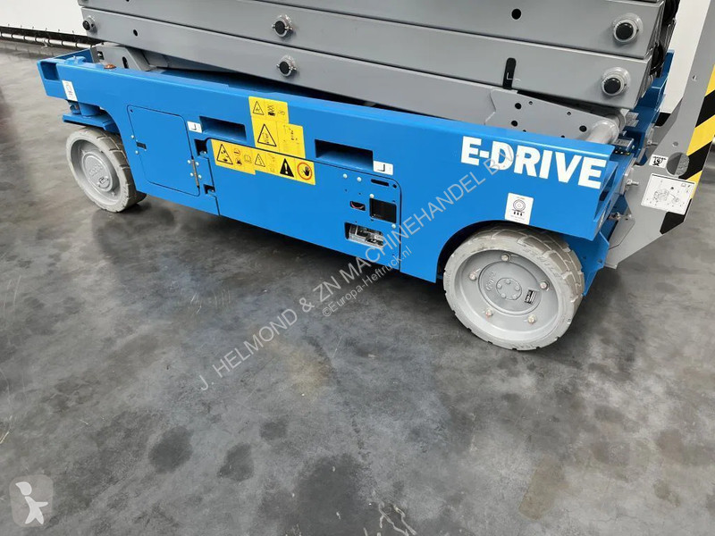منصة تلسكوبية Genie E-DRIVE DEMO