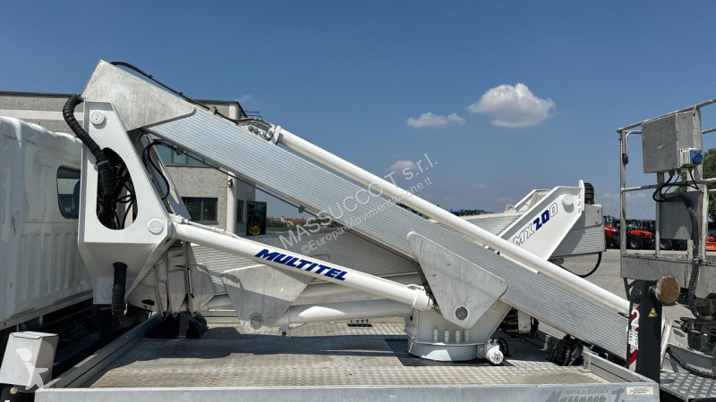 Lift Nissan 35.11 Multitel MX200