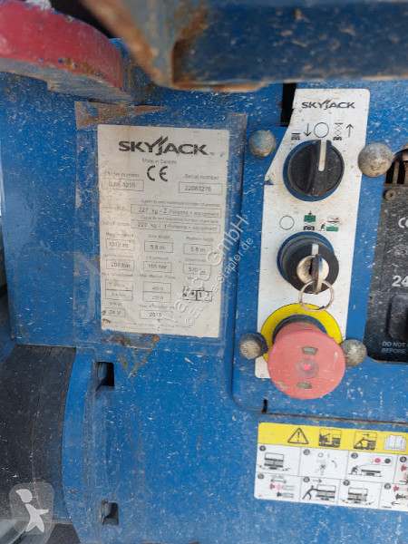 Vysokozdvižná plošina Skyjack SJIII 3219