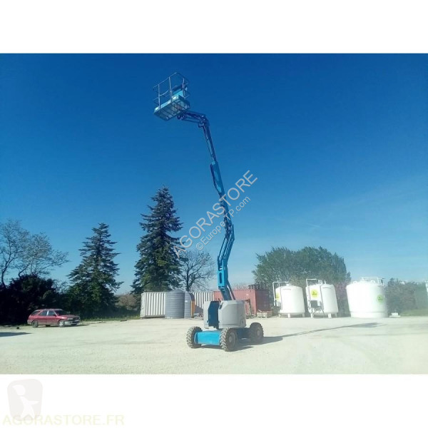 منصة تلسكوبية Genie Z34/22
