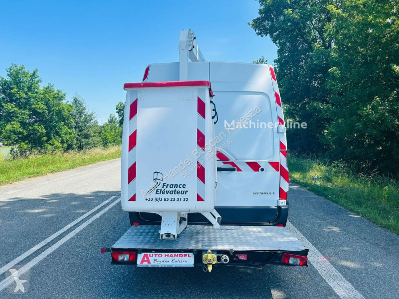 Lift Renault 121ft