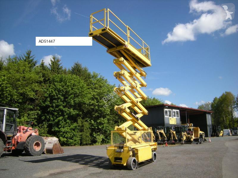 منصة تلسكوبية Hollandlift HL 190E12