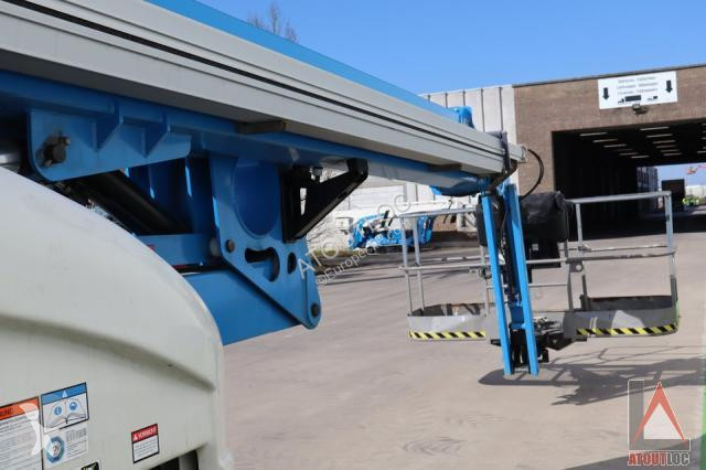 منصة تلسكوبية Niftylift  HR28