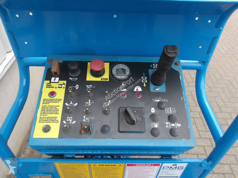 منصة تلسكوبية Genie Z30/20N
