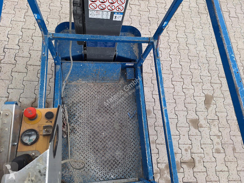 Автовышка Skyjack SJ12