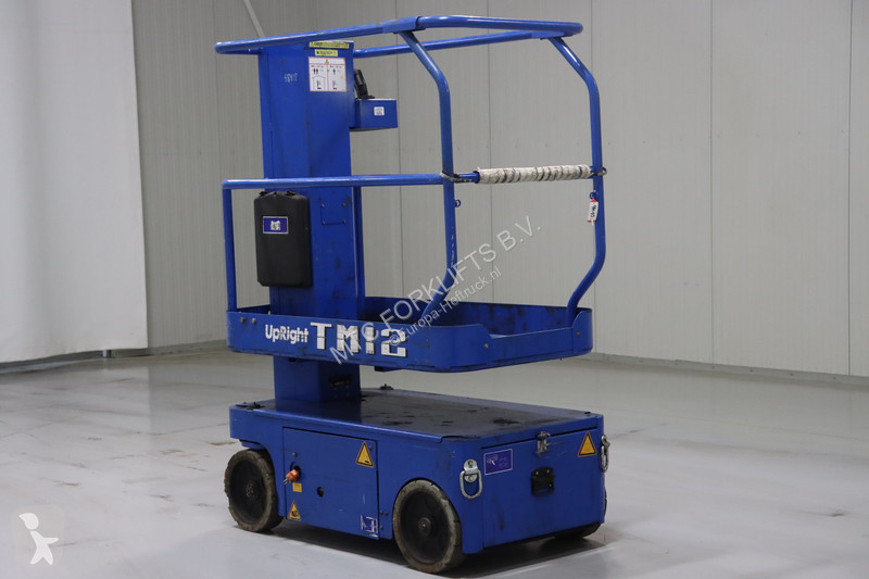 Plataforma elevadora UpRight TM12