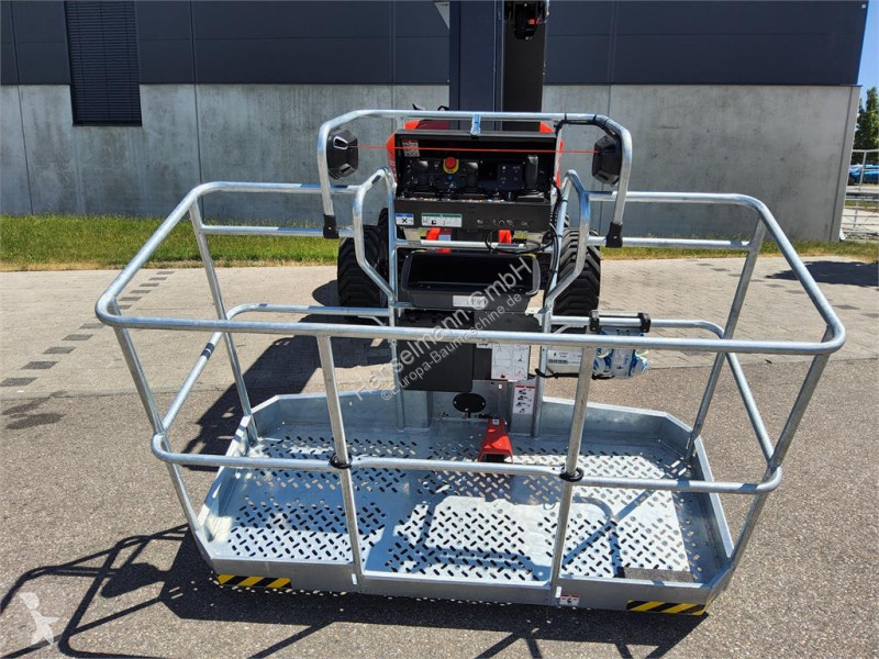 Автовышка Manitou