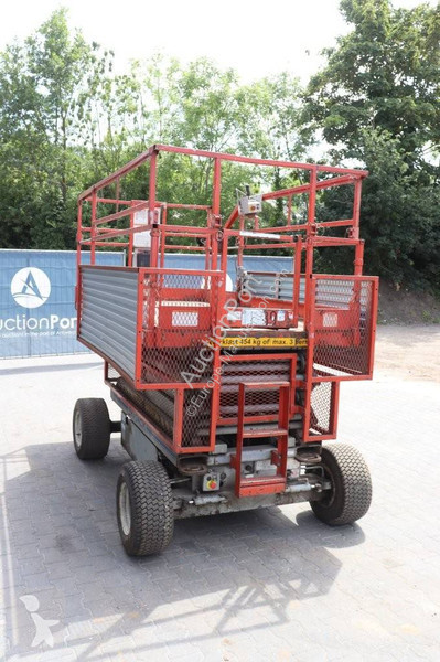 منصة تلسكوبية Skyjack SJ III - 6832
