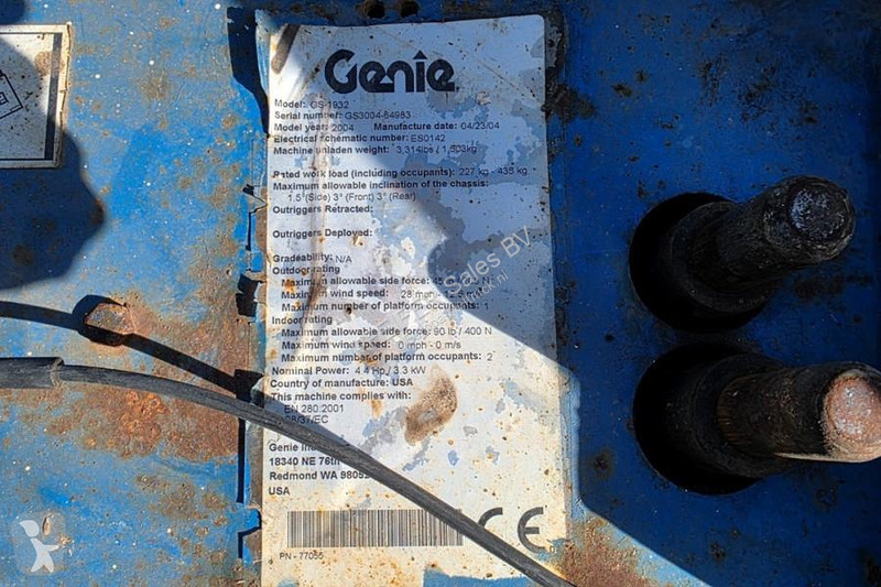 Vysokozdvižná plošina Genie Electric, Working...