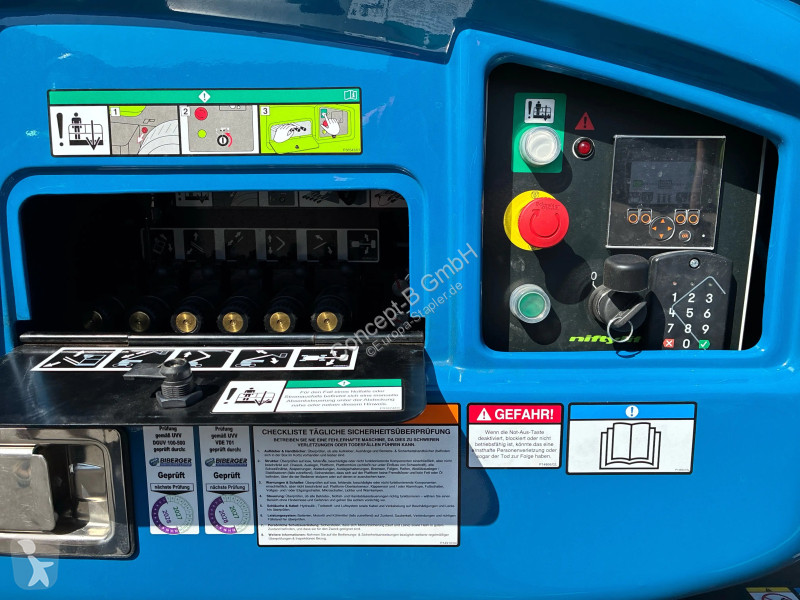 منصة تلسكوبية Niftylift HR17NE