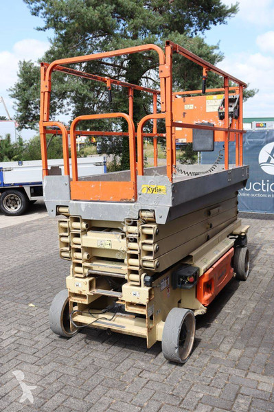 JLG  aerial platform