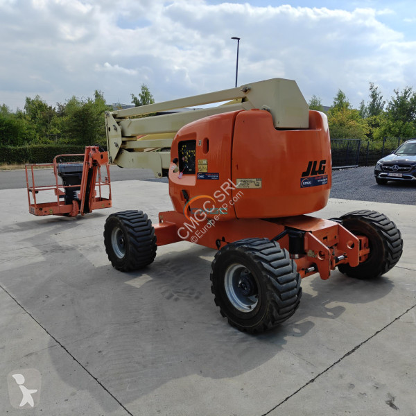 Plataforma elevadora JLG