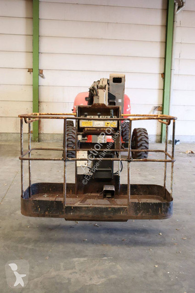 Plataforma elevadora Manitou