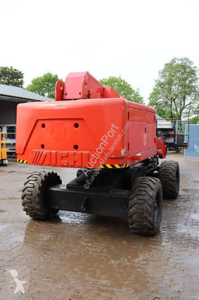 Plataforma elevadora Aichi SP18A
