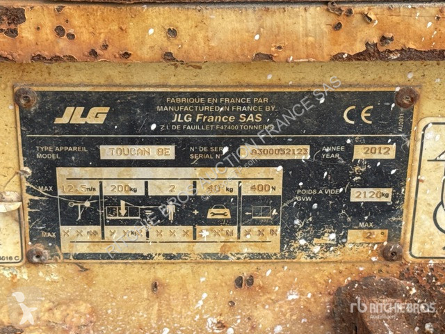 Plataforma elevadora JLG 8E