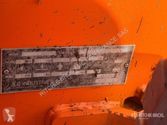 Автовышка JLG E300