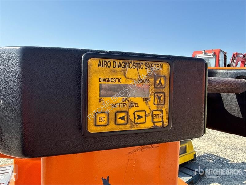 升降机 Airo V6 E Vertical Mast Lift