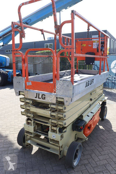 Plataforma elevadora JLG