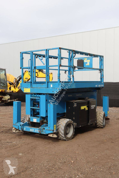 Plataforma elevadora Genie G69 BE