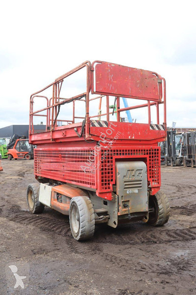 Plataforma elevadora JLG