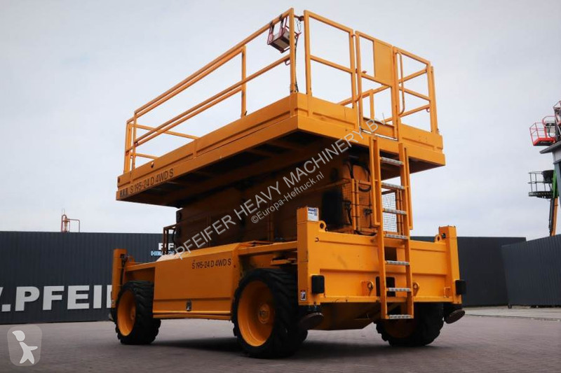 منصة تلسكوبية HAB S195-24 D4WDS Diesel, 4x4...