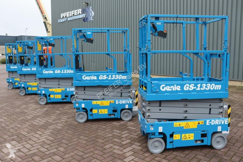 Vysokozdvižná plošina Genie GS1330M...