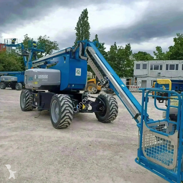 Nacelle Genie ZX 135