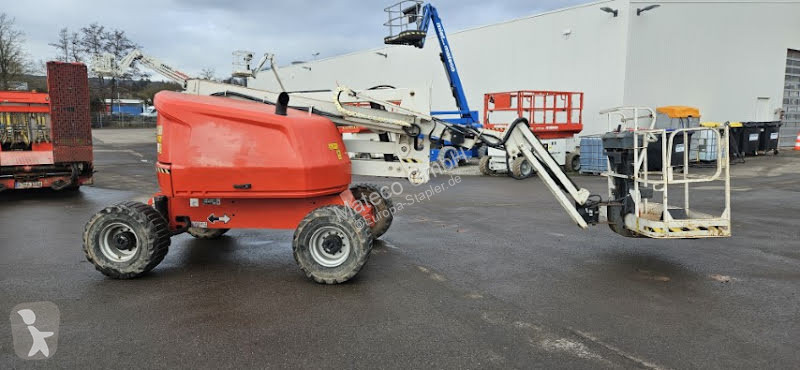 Piattaforma aerea JLG 450AJ