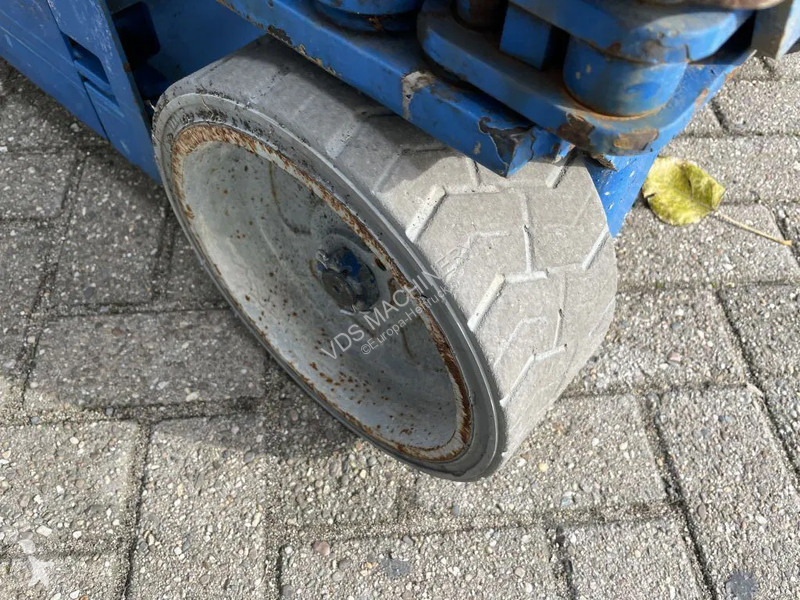 Nacelle Genie Schaarhoogwerker Hoogwerker