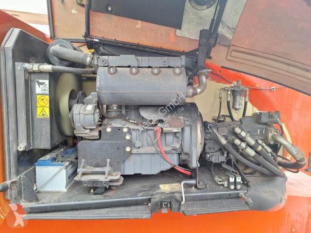 Piattaforma aerea JLG