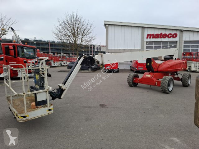Piattaforma aerea JLG