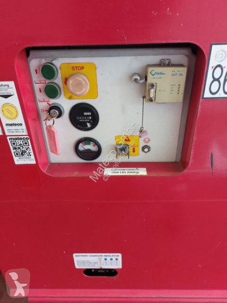 منصة تلسكوبية MEC 3084 ES