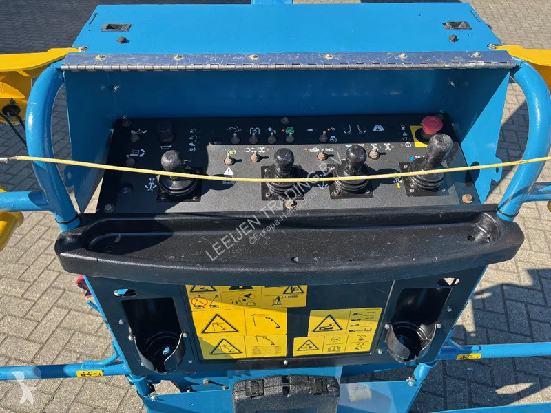 Plataforma Genie SX-180 RJ 4x4x4 boomlift, 2013...