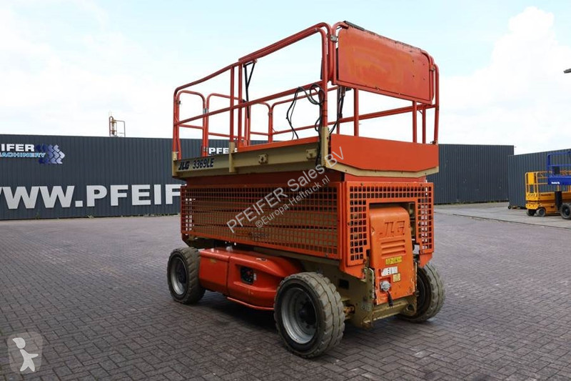 Nacela JLG Electric, 12m Working Height, 450kg...