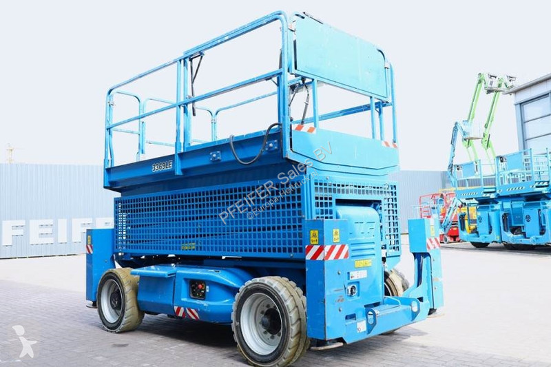Lift JLG Electric, 12m Working Height, 450kg...