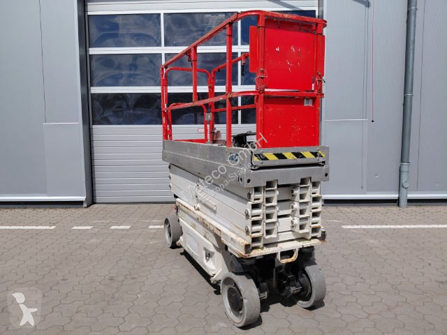 Piattaforma aerea JLG