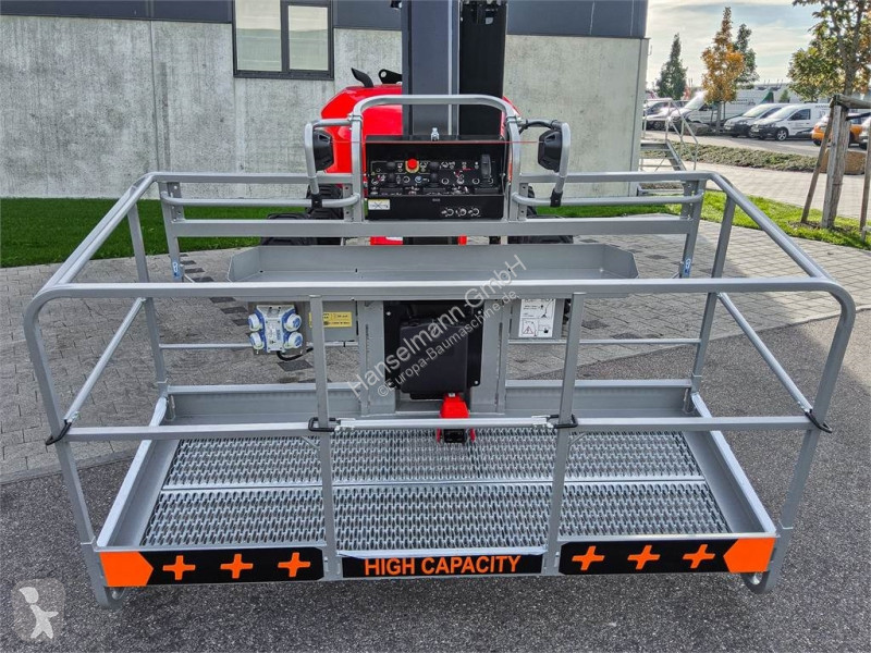 Piattaforma aerea Manitou Plus