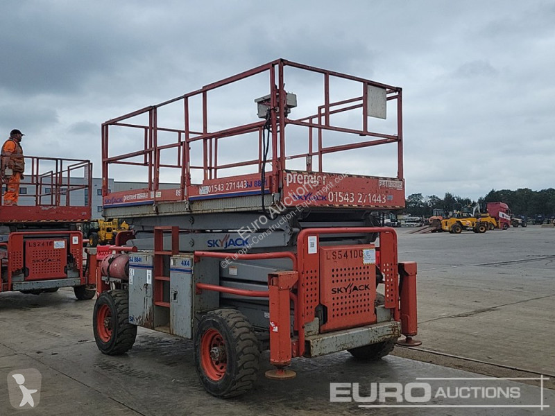 Plataforma  SJ8841