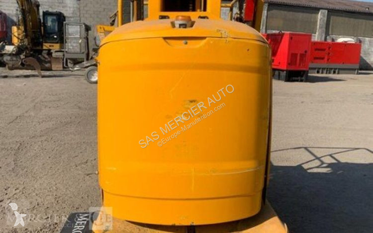 Nacelle JLG nacelle a mat vertical automotrice...