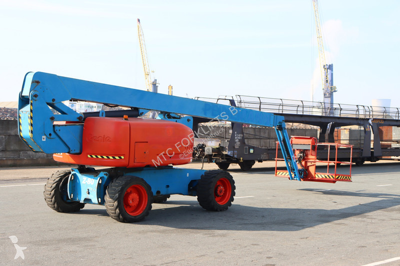 منصة تلسكوبية Genie Z80/60