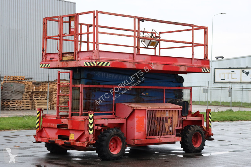 منصة تلسكوبية Hollandlift 195DL25/S