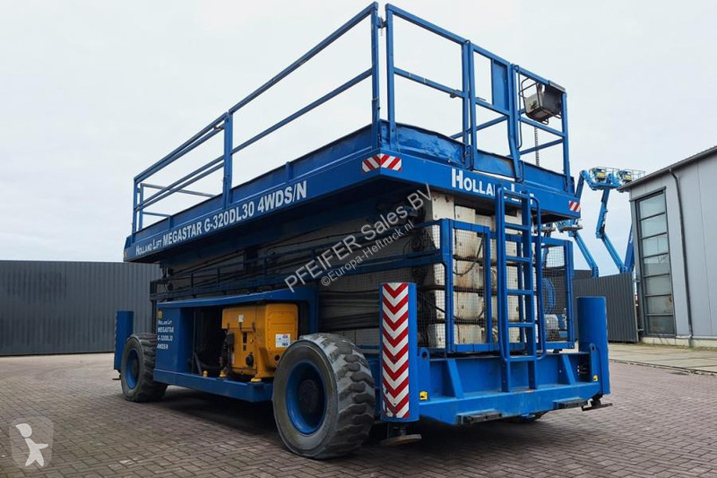 منصة تلسكوبية Hollandlift Megastar G320DL30...