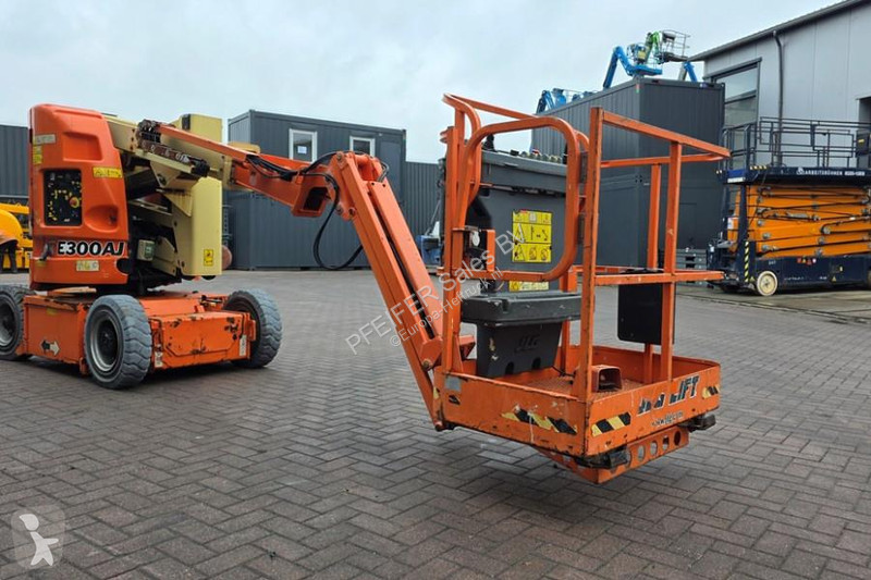 منصة تلسكوبية JLG As-Is, Electric, 11m Working...