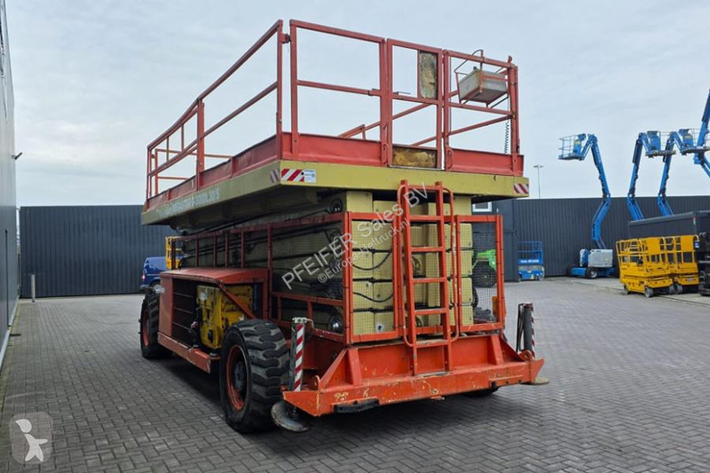منصة تلسكوبية Hollandlift G-300DL30/S Diesel,...