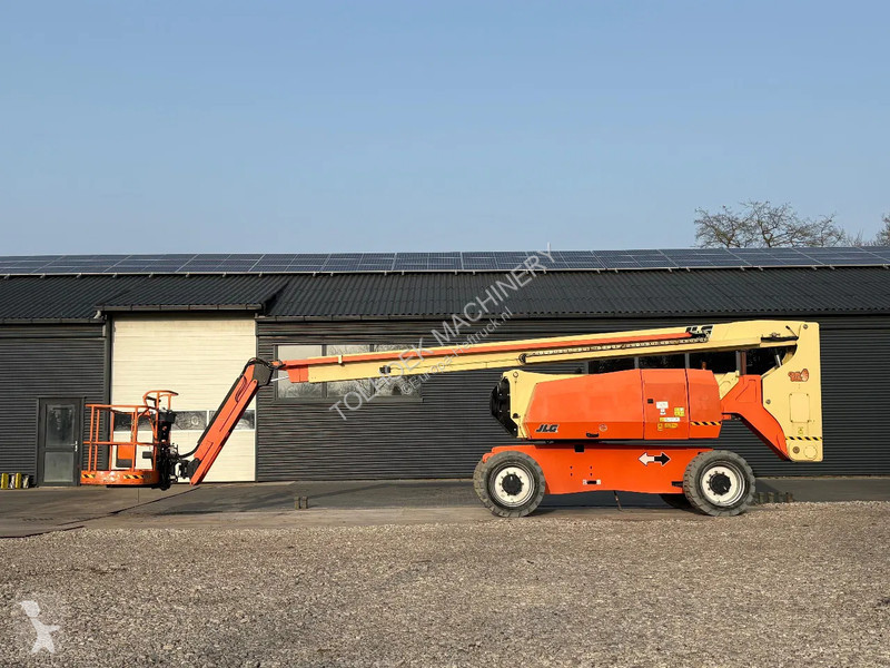 منصة تلسكوبية JLG H800 HYBRID