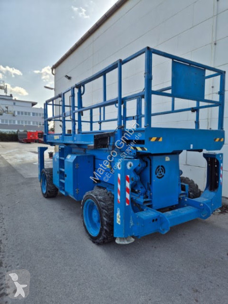 منصة تلسكوبية Genie GS3390